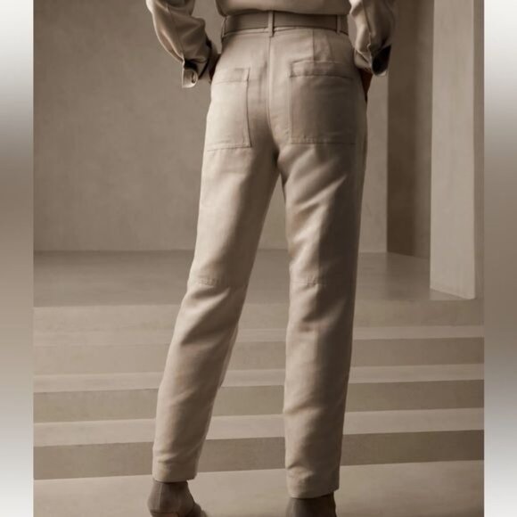 Banana Republic Factory Women’s Pants Size 18 Vegan Suede Straight Stone NWT - Picture 2 of 16